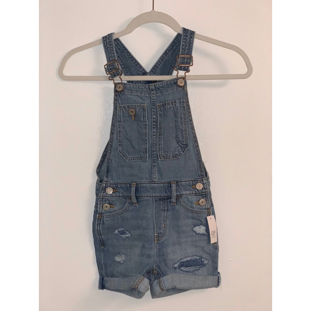 Gap kids overall shorts with tags